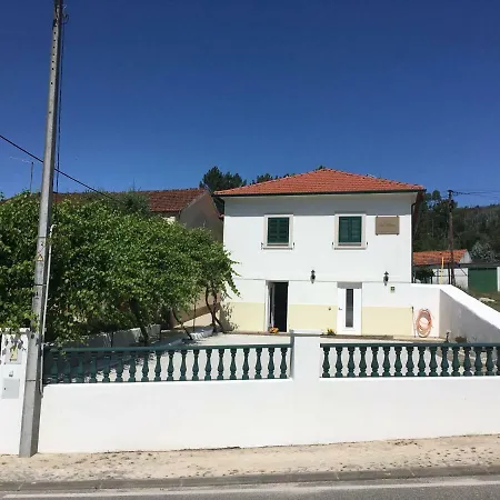 Casa Poesia * Castanheira de Pera